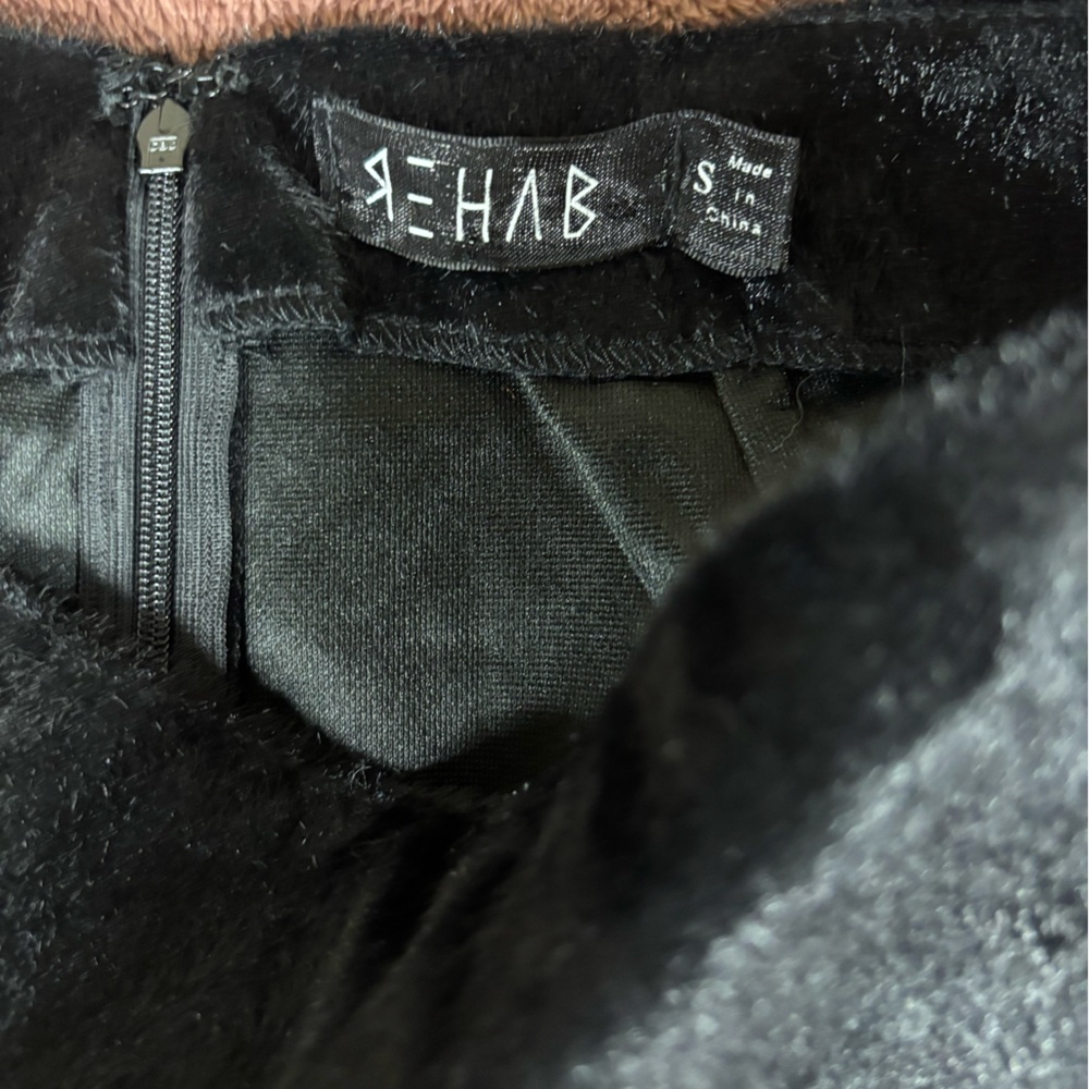 Rehab Luxe Black Faux Fur Jacket - Picture 5 of 8